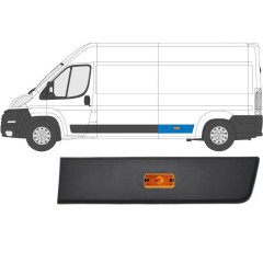Moulure latérale arrière avec lampe pour Fiat Ducato 2006-2018 / Gauche / Ensemble 10679