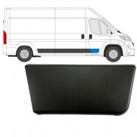 Moulure latérale sur porte avant pour Fiat Ducato 2018- / Droite 7782