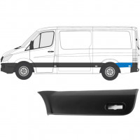 Moulure de derrière roue arrière pour Mercedes Sprinter 2006- / Gauche 7226