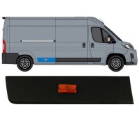 Moulure latérale arrière avec lampe pour Toyota Proace Max 2024- / Droite 15908