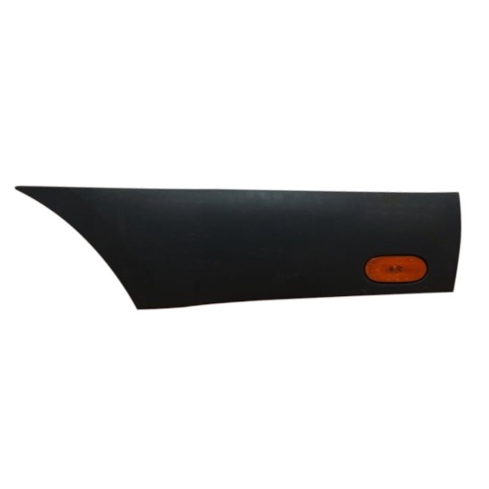 Moulure latérale de l'aile arrière derrière la roue avec lampe pour Mercedes Sprinter 2018- / Gauche / Ensemble 16647