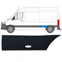 Moulure latérale sur aile arrière pour Mercedes Sprinter 2018- / Gauche 12941