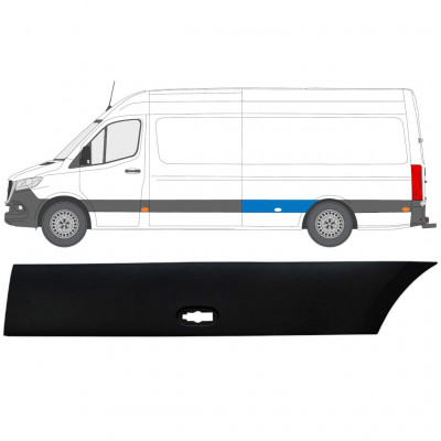Moulure latérale sur aile arrière pour Mercedes Sprinter 2018- / Gauche 12935