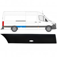 Moulure latérale sur aile arrière pour Mercedes Sprinter 2018- / Droite 12934