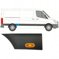 Moulure latérale de l'aile arrière avec lampe pour Mercedes Sprinter 2006- / Droite / Ensemble 10017